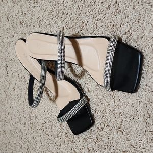 Heel slip on shoes
